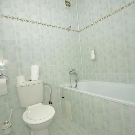 호텔 Luna Žiar nad Hronom