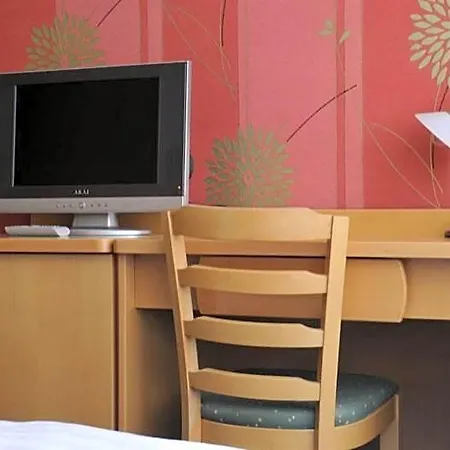Hotel Luna 3*