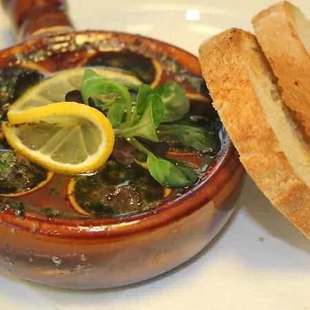 Luna 3* Žiar nad Hronom