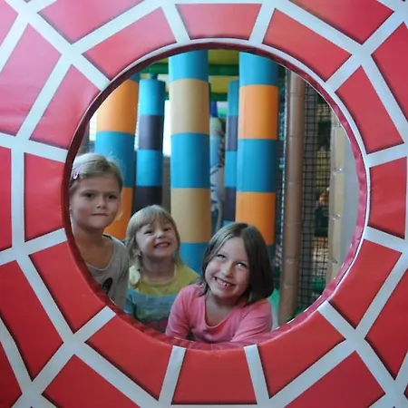 Luna Žiar nad Hronom