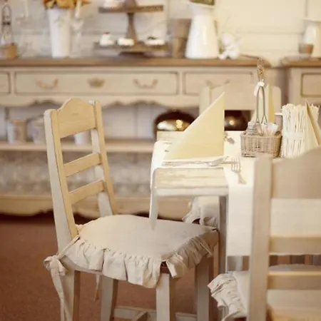 Luna 3* Žiar nad Hronom